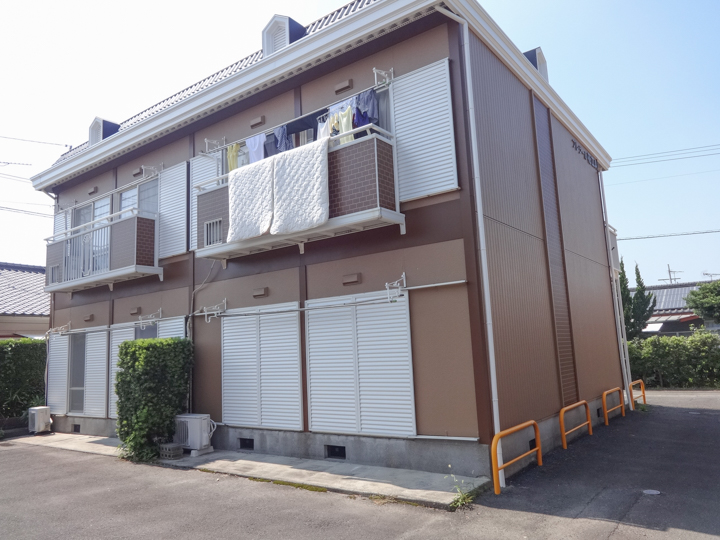 建物外観（バルコニー側）