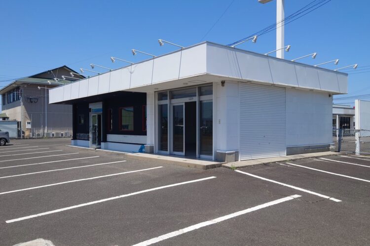 出水市 貸事務所・貸店舗テナント ニシムタ前貸店舗（六月田町560番）