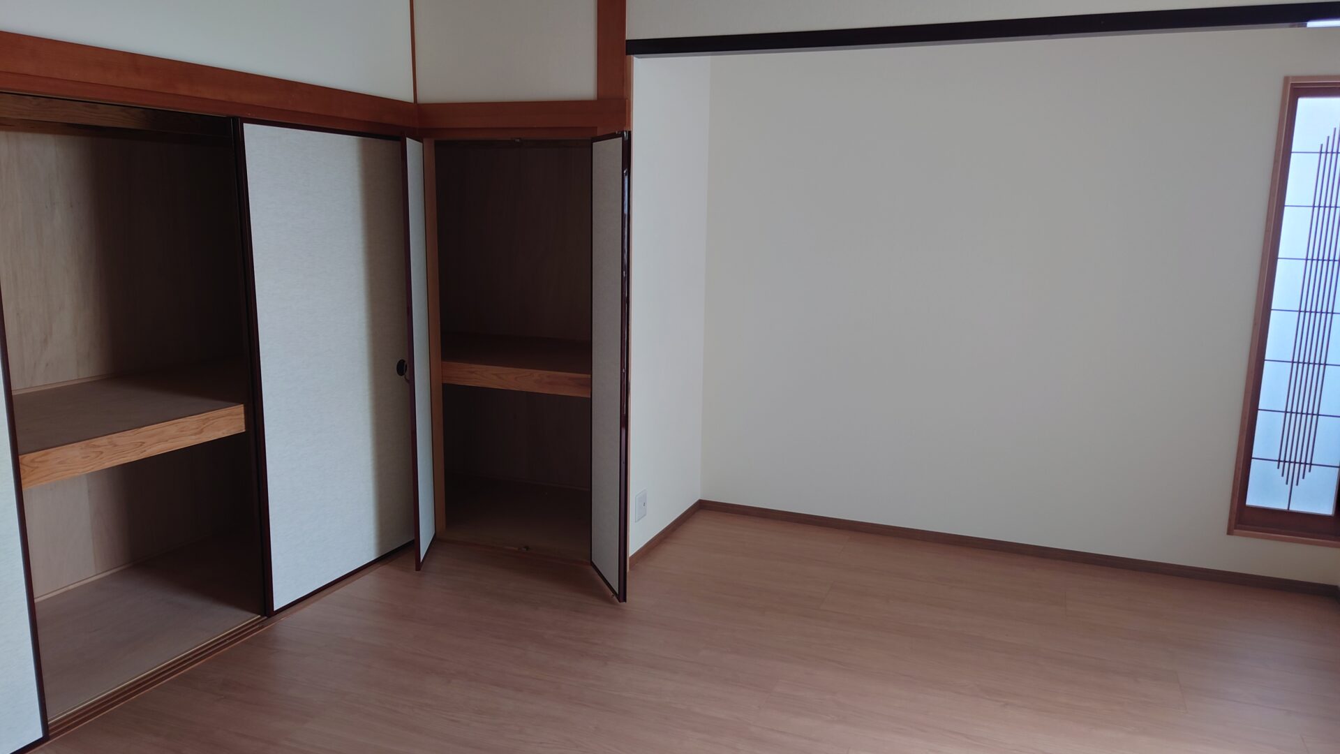 洋室2・収納