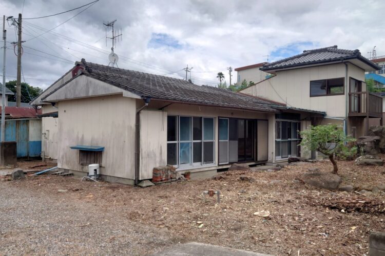 出水市 中古一戸建て 下鯖町573番地売り家