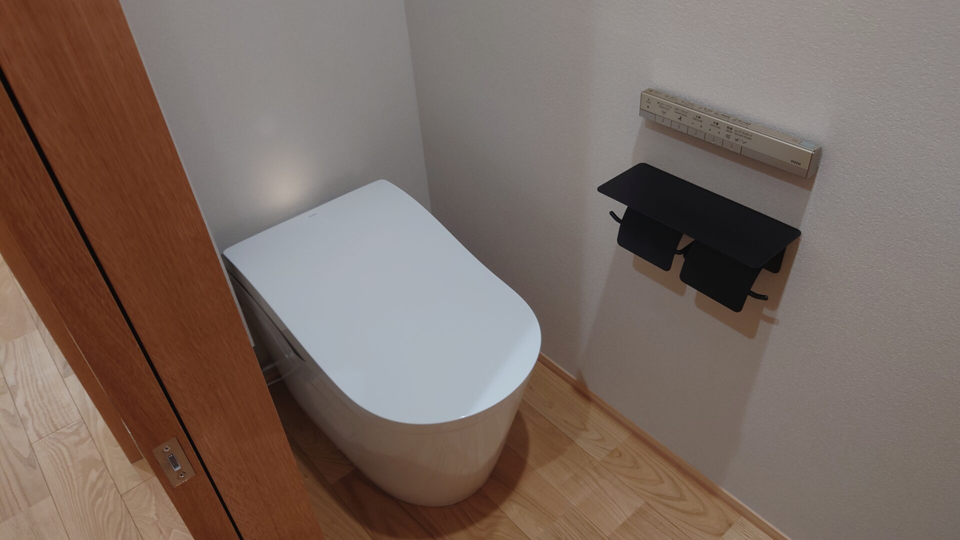 トイレ・温水洗浄便座