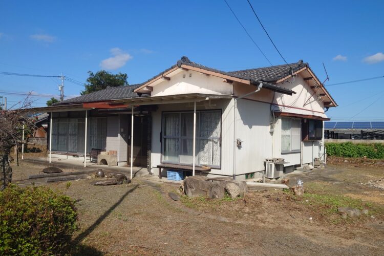 出水市 中古一戸建て 野田町下名1808-1売り家