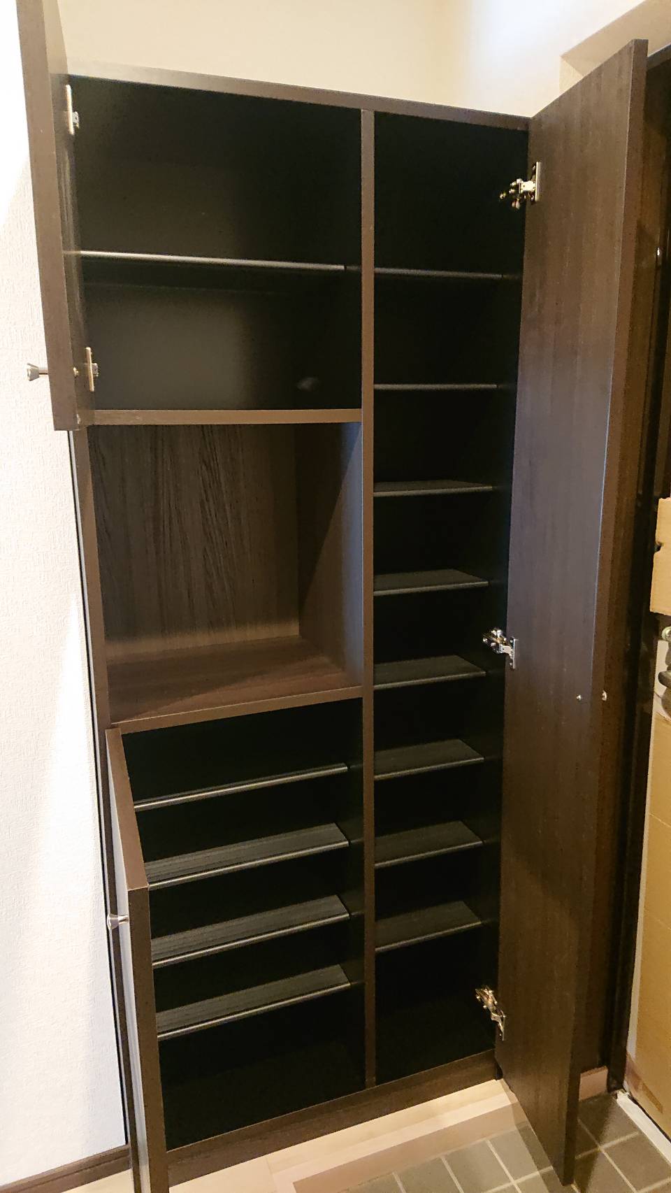 シューズボックス