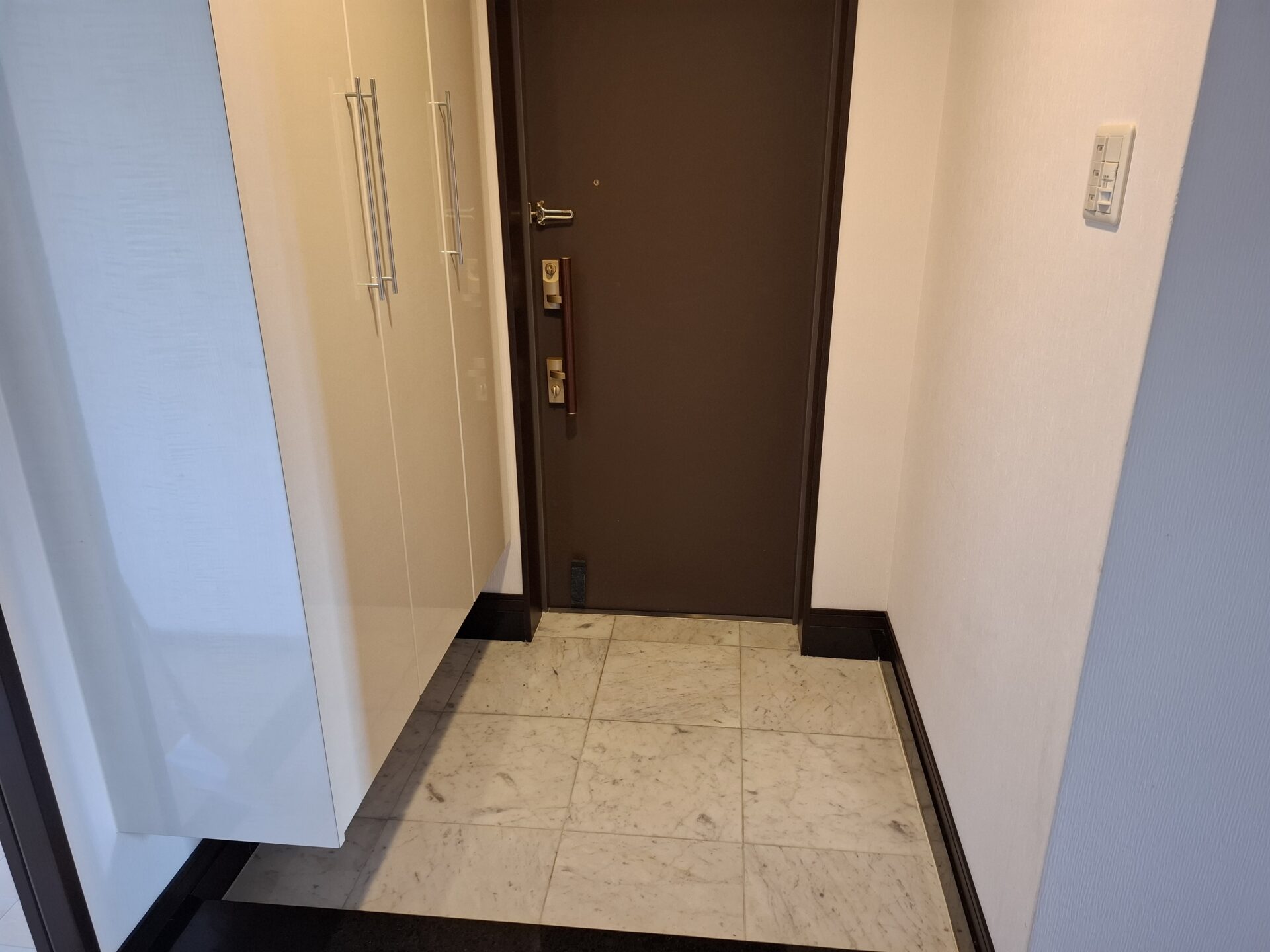 玄関・シューズボックス