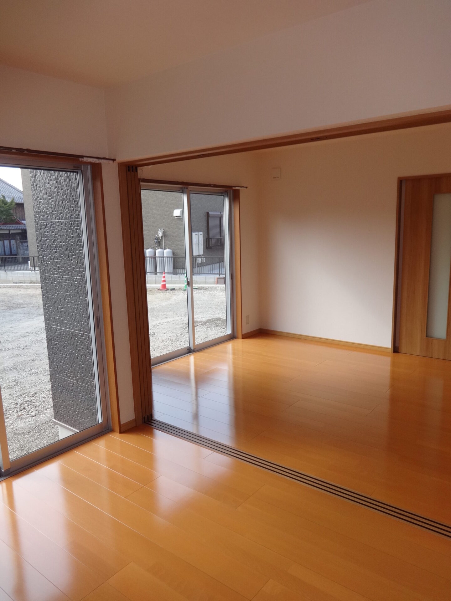 リビング・洋室