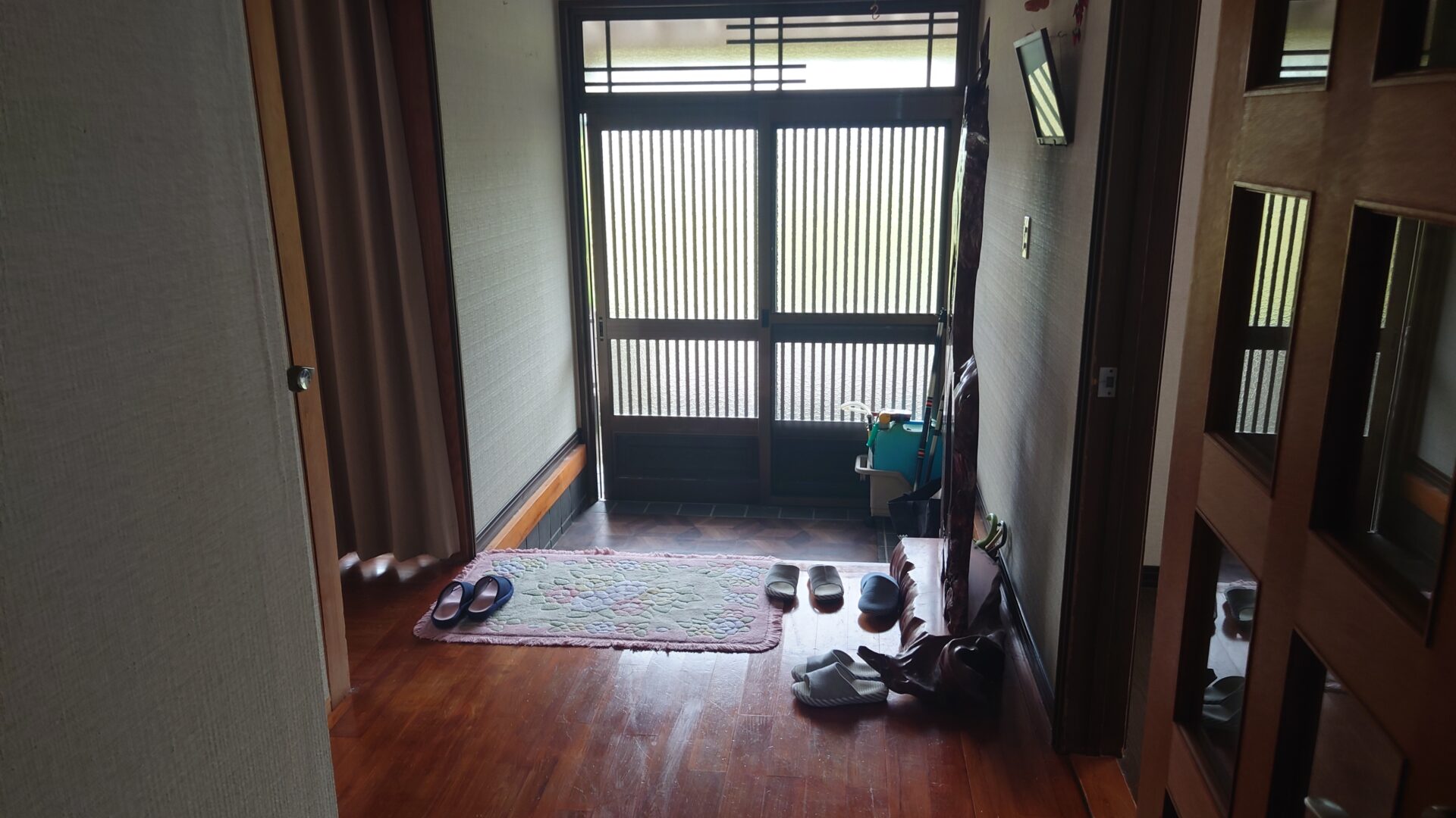 玄関
